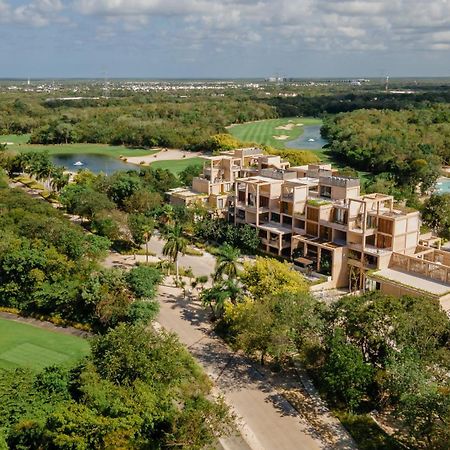 Lumina At The Village Luxury Residences In Corasol Плайя-дель-Кармен Екстер'єр фото